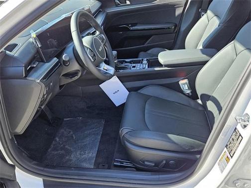 2025 Kia K5 EX