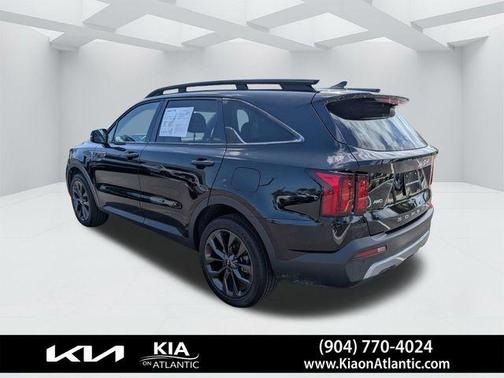 2022 Kia Sorento X-Line EX
