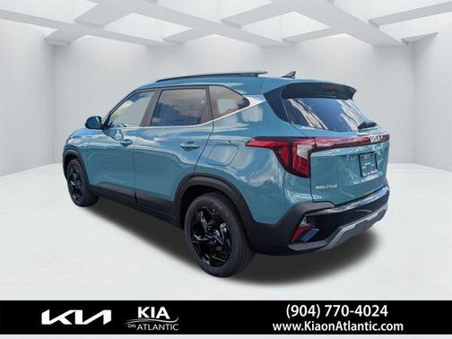 Blue 2026 Kia Seltos EX