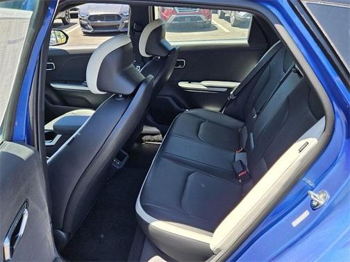 2025 Kia K4 GT-Line Turbo