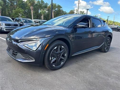 2025 Kia EV6 Light Long Range