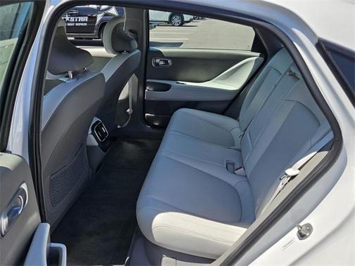2024 Hyundai IONIQ 6 SEL