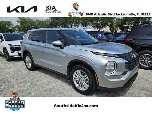 2023 Mitsubishi Outlander ES