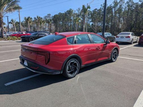 2025 Kia K4 EX