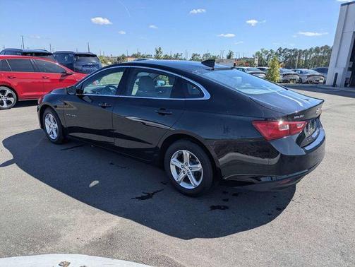 2022 Chevrolet Malibu 1LS