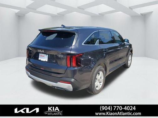 Metal 2026 Kia Sorento LX