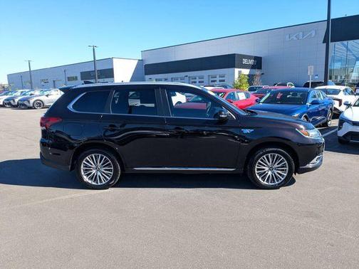 2020 Mitsubishi Outlander PHEV GT