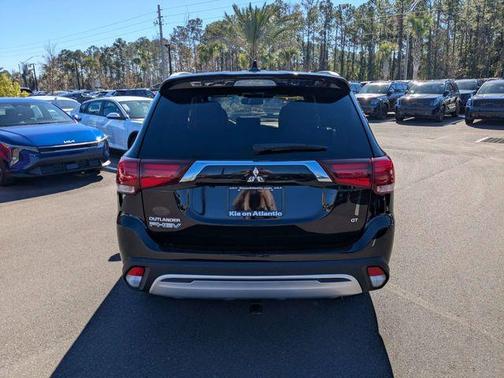 2020 Mitsubishi Outlander PHEV GT