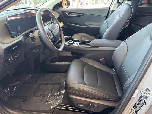2025 Kia EV6 Wind