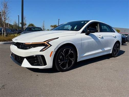 2025 Kia K5 GT-Line