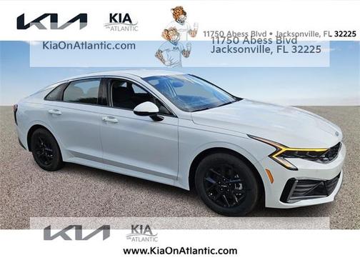 2025 Kia K5 LXS