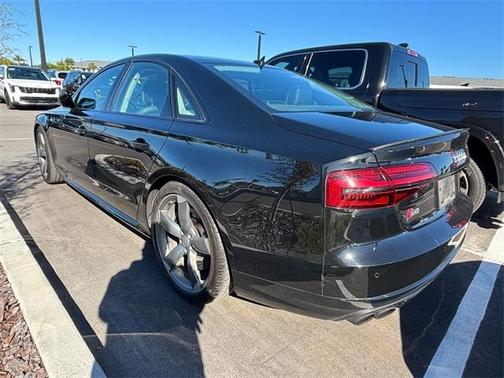2016 Audi S8 4.0T Plus