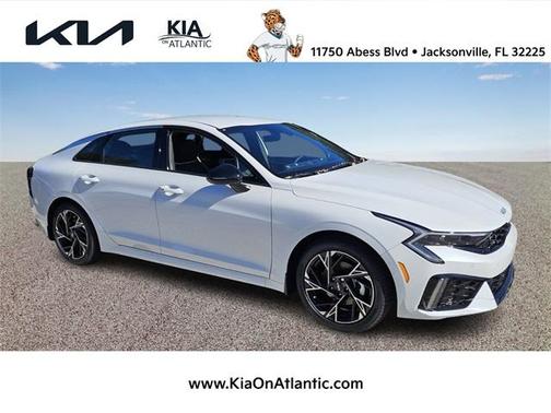 2025 Kia K5 GT-Line