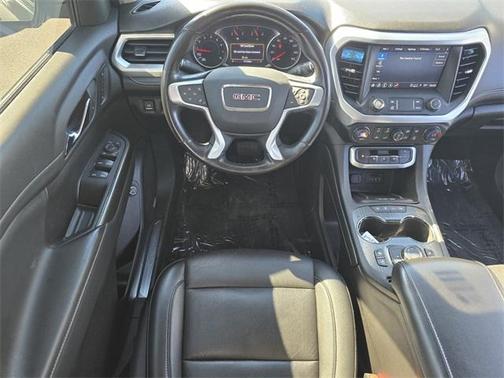 2022 GMC Acadia SLT