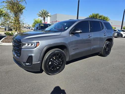 2022 GMC Acadia SLT