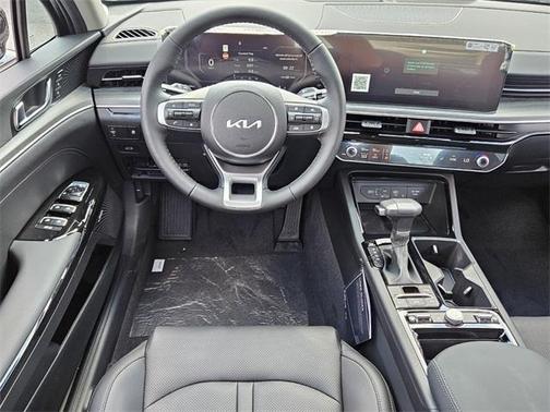 2025 Kia K5 EX