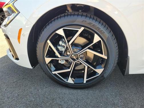 2026 Kia K5 EX