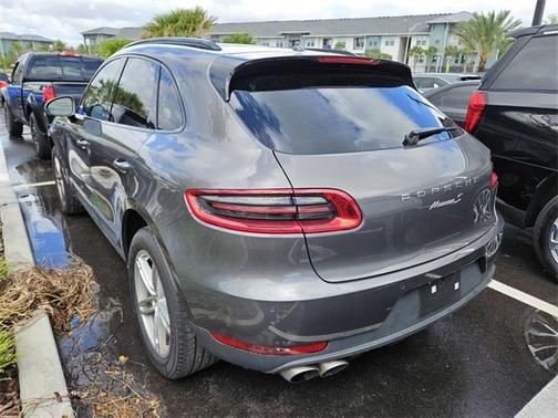 2016 Porsche Macan S