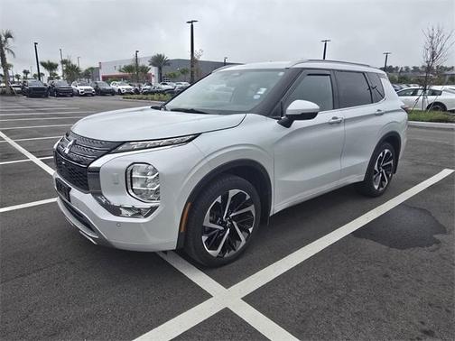 2022 Mitsubishi Outlander SEL