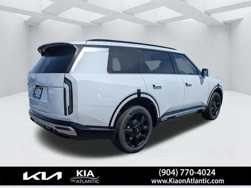 Glacial White Pearl 2027 Kia Telluride SX