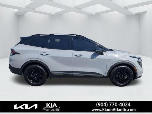 Ebony Black 2024 Kia Sportage X-Pro