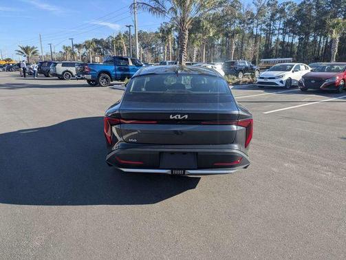 2025 Kia K4 
