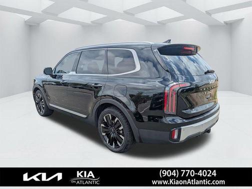Ebony Black 2024 Kia Telluride SX