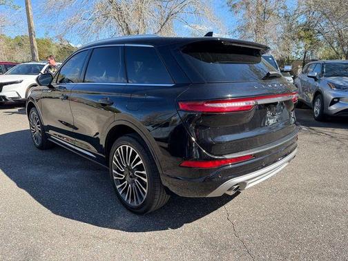 Black Metallic 2022 Lincoln Corsair Reserve