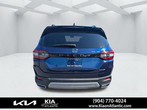 Obsidian Blue Pearl 2023 Honda Pilot Touring