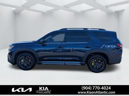 Obsidian Blue Pearl 2023 Honda Pilot Touring