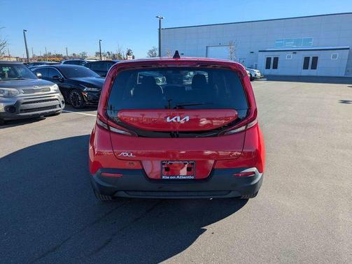 2022 Kia Soul LX