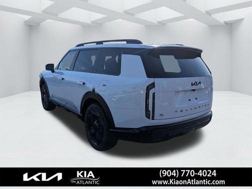 Glacial White Pearl 2027 Kia Telluride EX