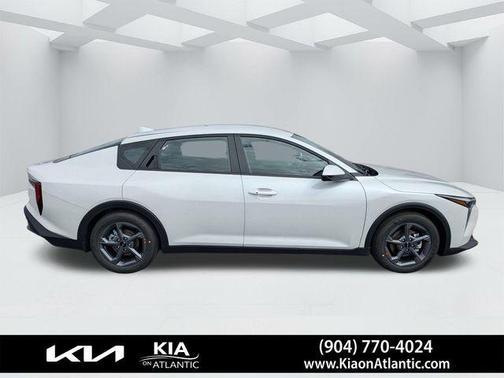 2026 Kia K4 