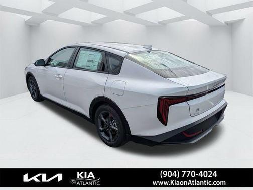 2026 Kia K4 