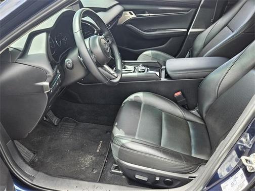 2022 Mazda Mazda3 AWD w/Premium Package
