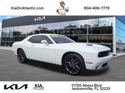 2022 Dodge Challenger SXT