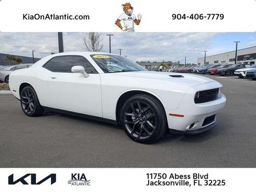 2022 Dodge Challenger SXT