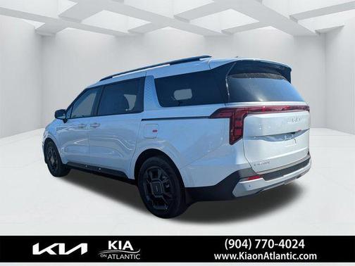 Snow White Pearl 2026 Kia Carnival Hybrid EX