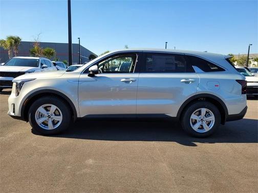 2026 Kia Sorento LX
