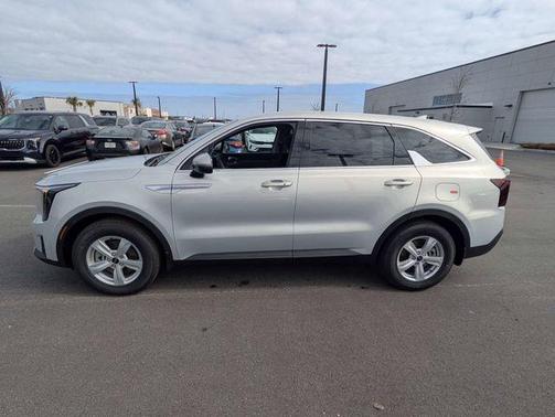 2026 Kia Sorento LX