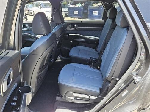 2025 Kia Sorento Hybrid SX Prestige