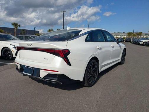 2026 Kia K5 GT-Line