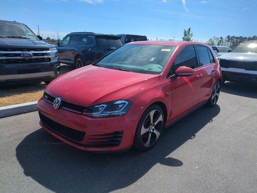 2016 Volkswagen Golf GTI 2.0T S 4-Door