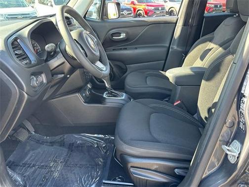 2023 Jeep Renegade Altitude