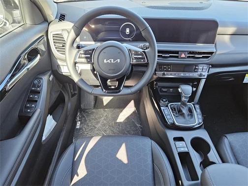 2025 Kia Seltos SX