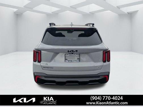 Wolf Gray 2026 Kia Sorento S