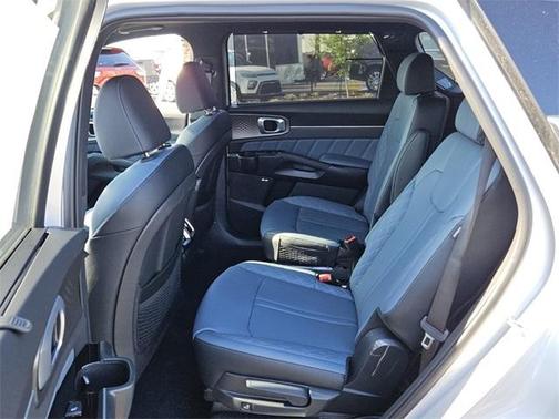 2025 Kia Sorento Hybrid SX Prestige