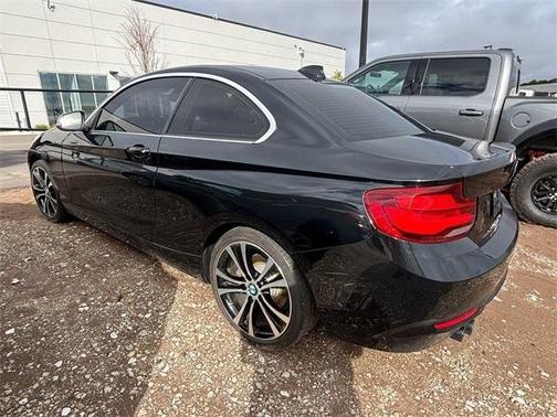 2020 BMW 230 i