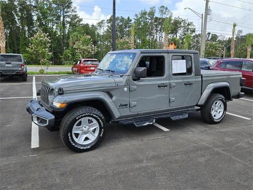 2021 Jeep Gladiator Sport