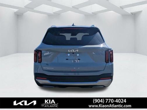 Wolf Gray 2026 Kia Sorento S